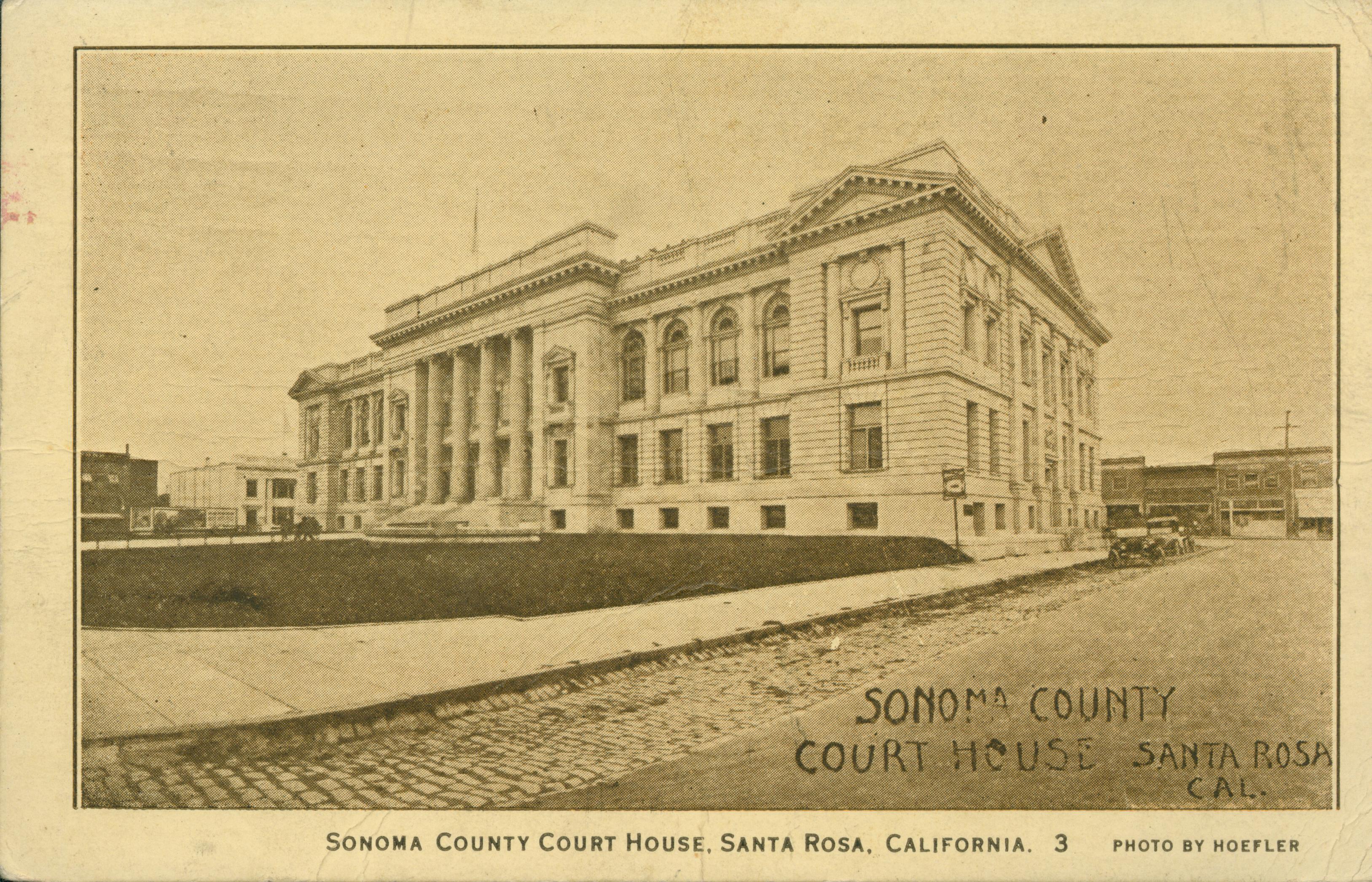 Shows a corner view of the Santa Rosa courthouse